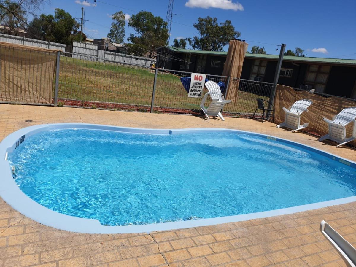 Coolabah Motel Walgett Zewnętrze zdjęcie