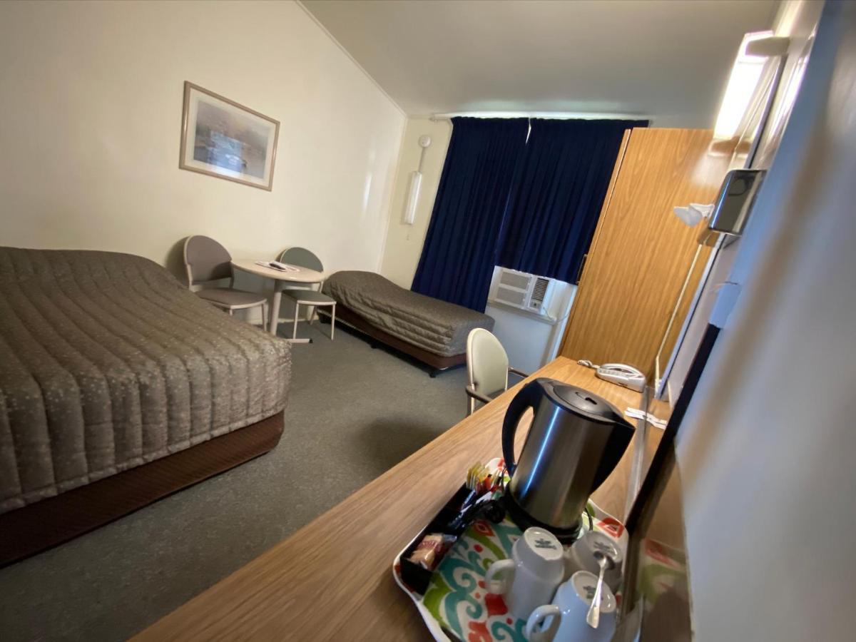 Coolabah Motel Walgett Zewnętrze zdjęcie